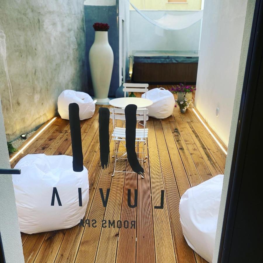 Luvia Rooms Spa 고네사 외부 사진