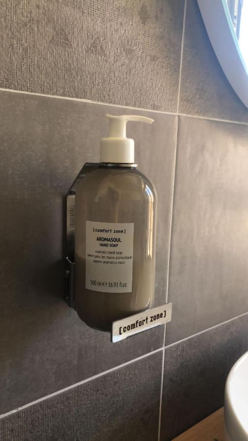 Luvia Rooms Spa 고네사 외부 사진