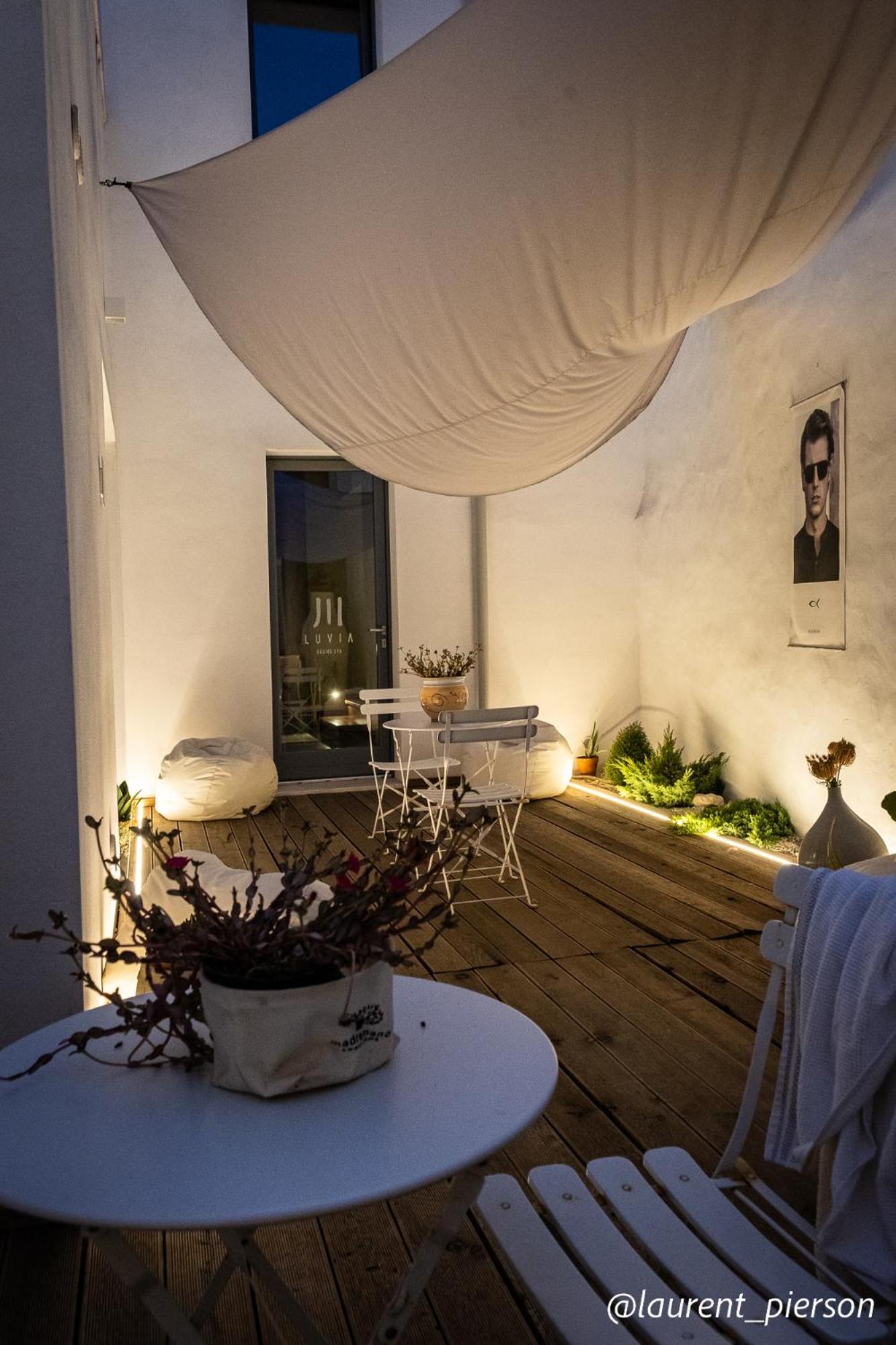 Luvia Rooms Spa 고네사 외부 사진