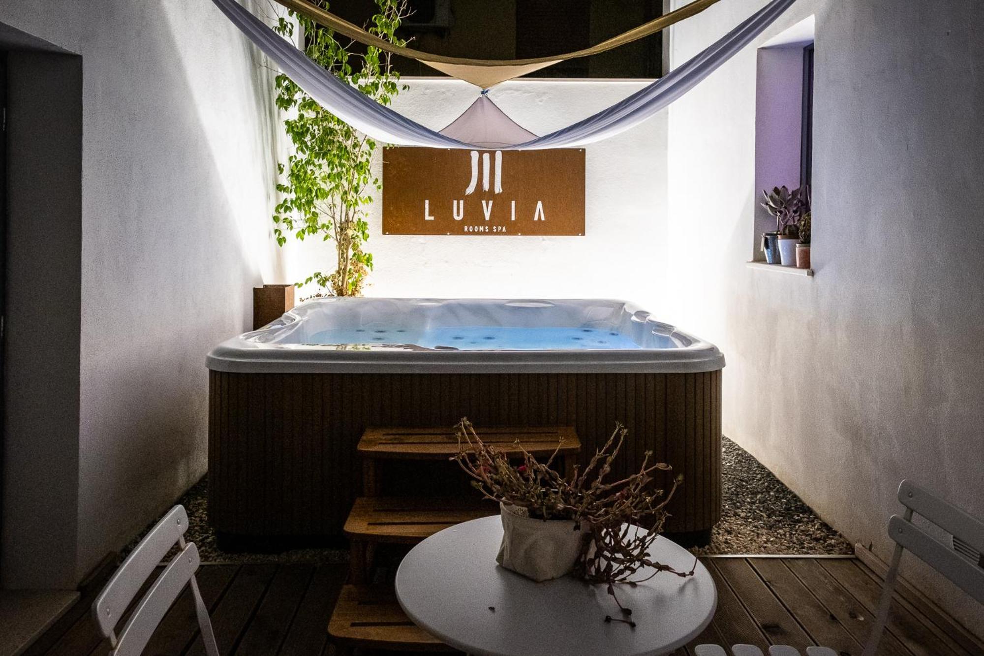 Luvia Rooms Spa 고네사 외부 사진